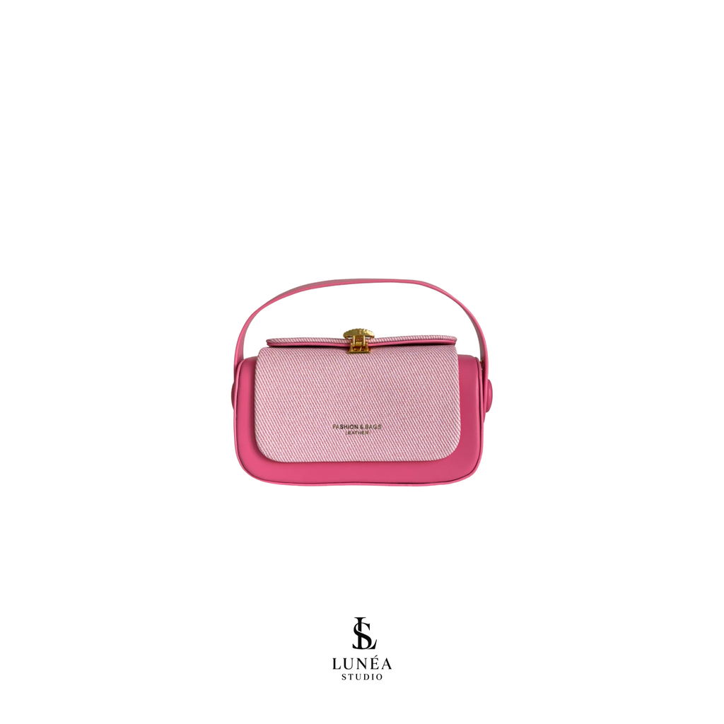 Rectangle Bag – Rosa Umhängetasche mit Stoffdetail & goldener Schnalle